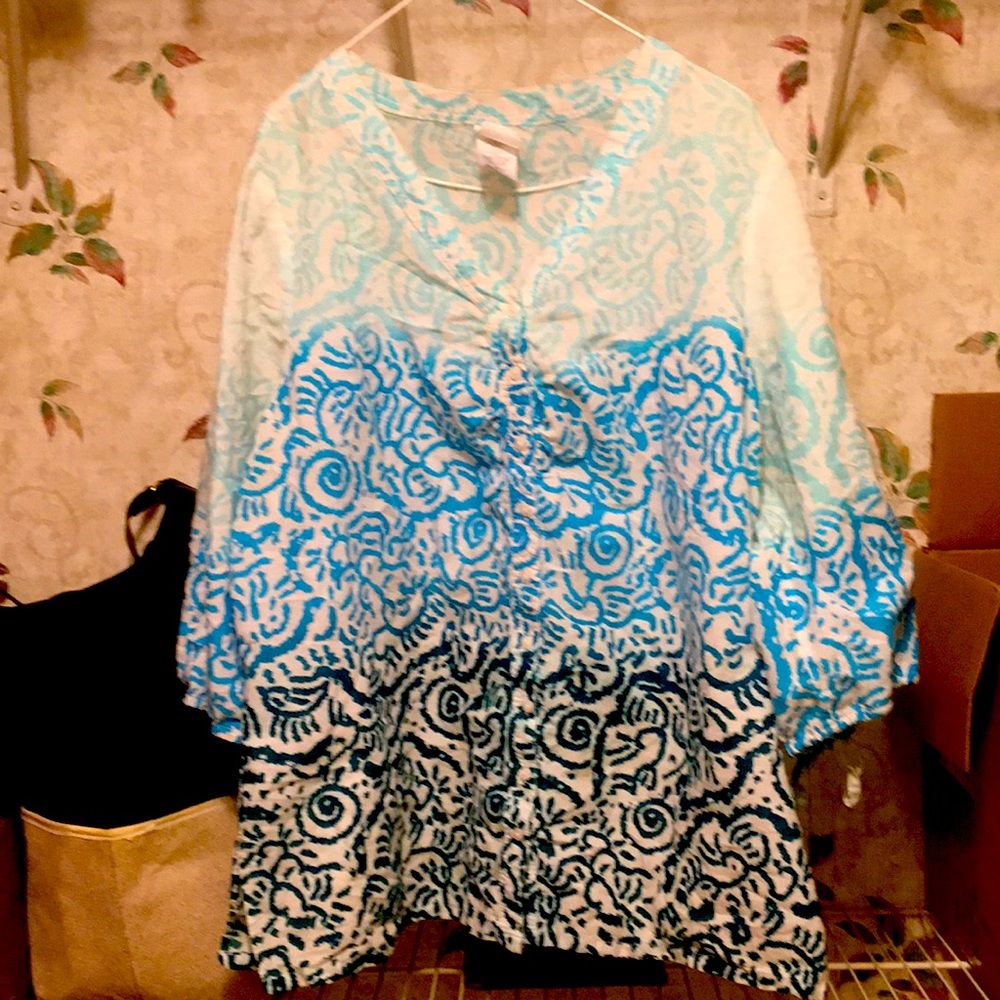 Women shirt